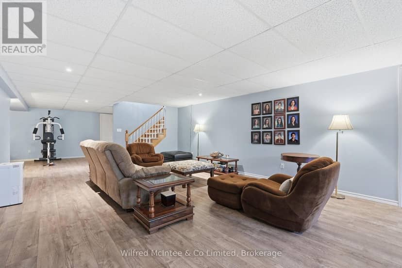 421560 Concession 6 Ndr — photo 37 of 40