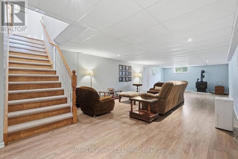 421560 Concession 6 Ndr — photo 36 of 40