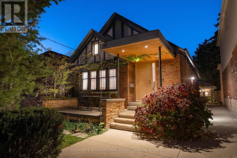 16 Sunnybrook Road, Toronto