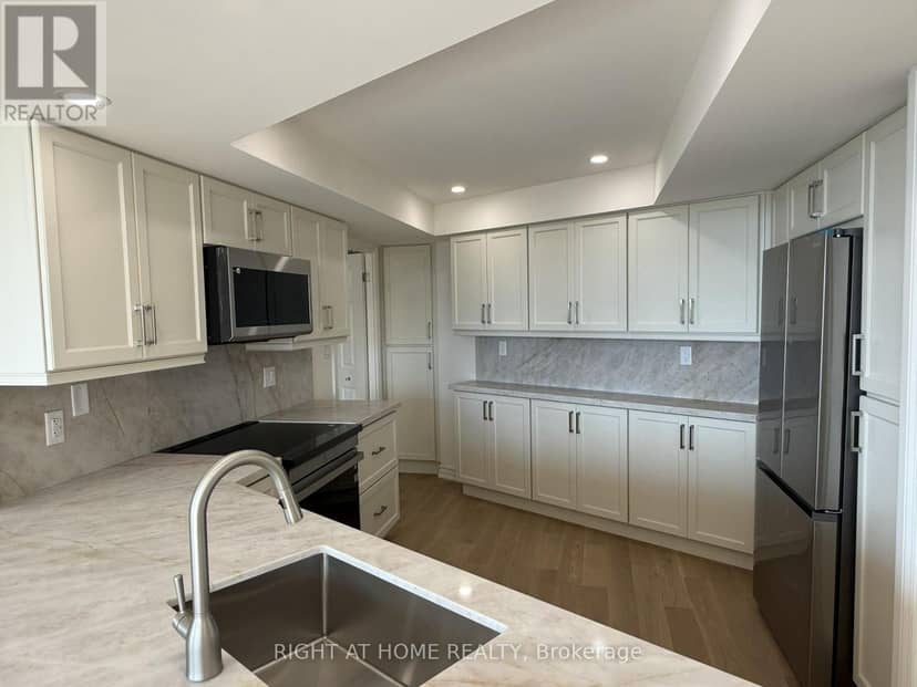 707 - 2000 Islington Avenue, Toronto, photo 4