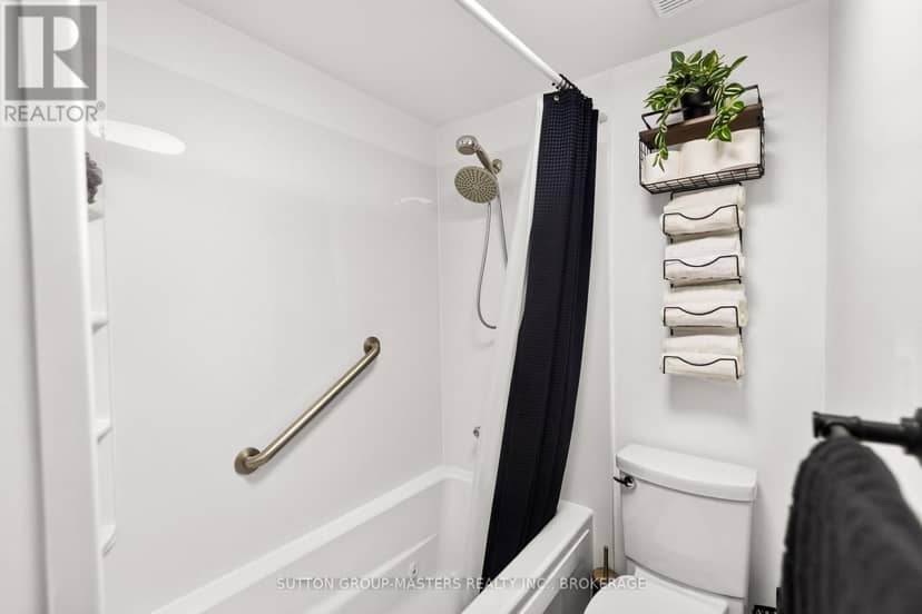 101 - 573 Armstrong Road — photo 38 of 40