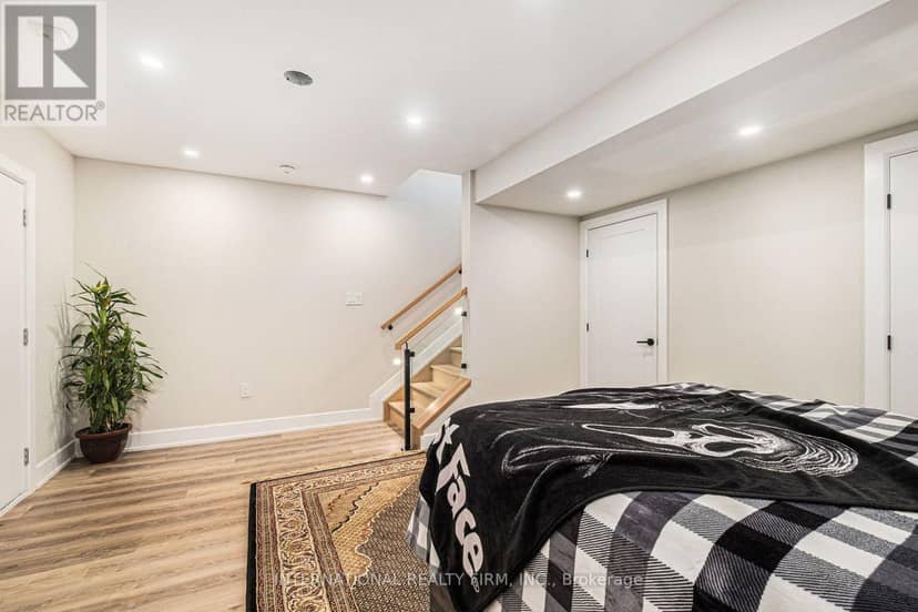 79 Boyce Avenue — photo 31 of 40