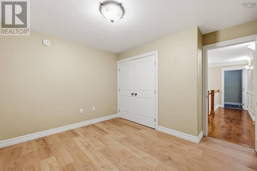 26 Ravines Drive — photo 30 of 40