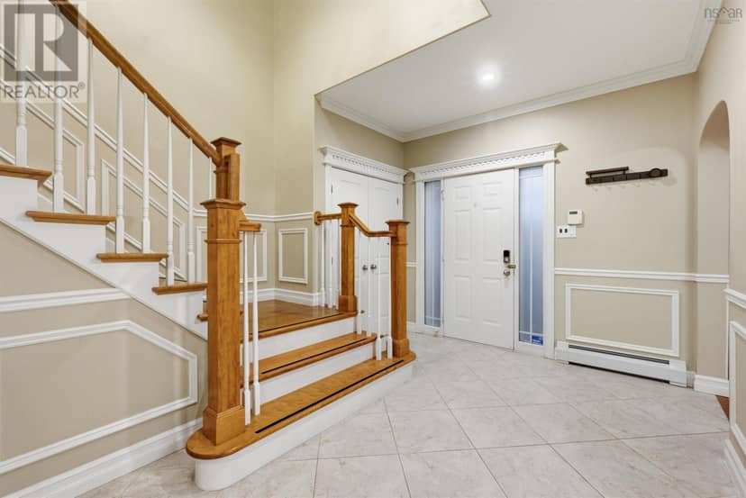 26 Ravines Drive, Bedford, photo 3