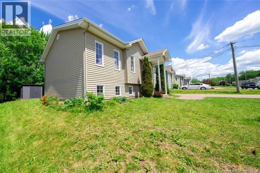 101 Herman Street, Dieppe, photo 3