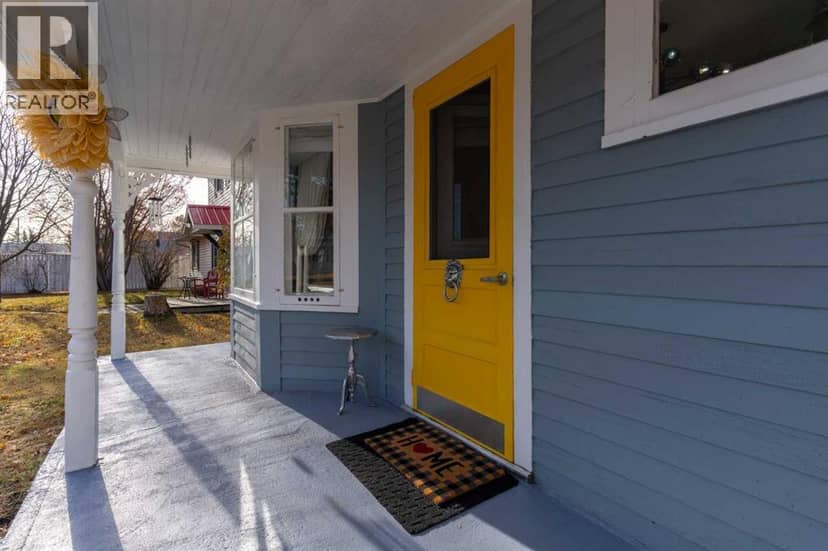 5013 49 A Street — photo 29 of 36