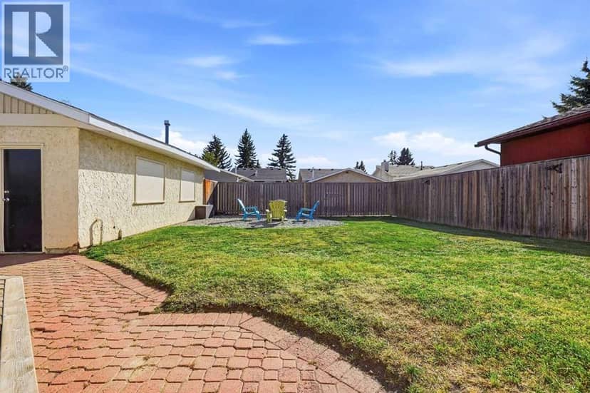 25 Clark Crescent — photo 25 of 31