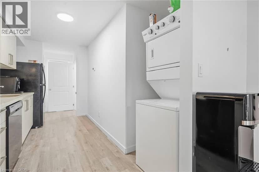 383 CHAFFEY Street — photo 7 of 23