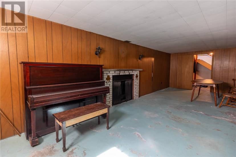 495 Imperial Street — photo 16 of 21