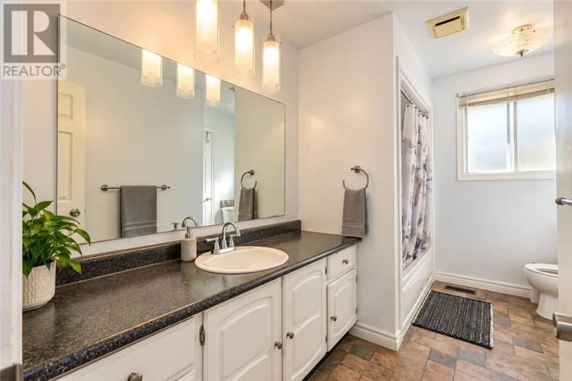 226 McNaughton Avenue — photo 17 of 36