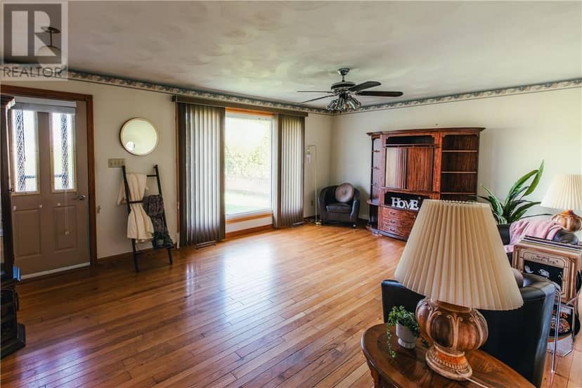 495 Imperial Street — photo 9 of 21