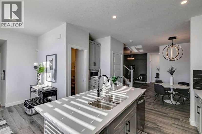 459 Buffaloberry Manor SE — photo 9 of 14