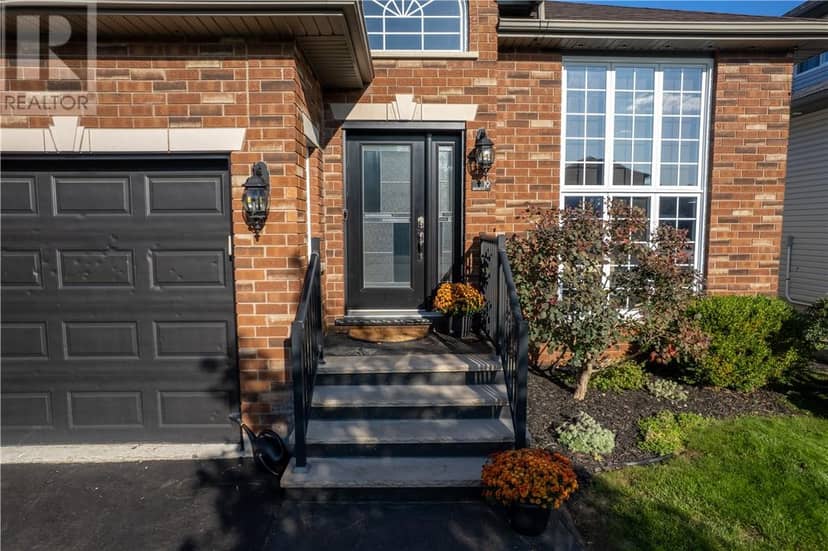 19 Berrygrove Court, Garson, photo 4