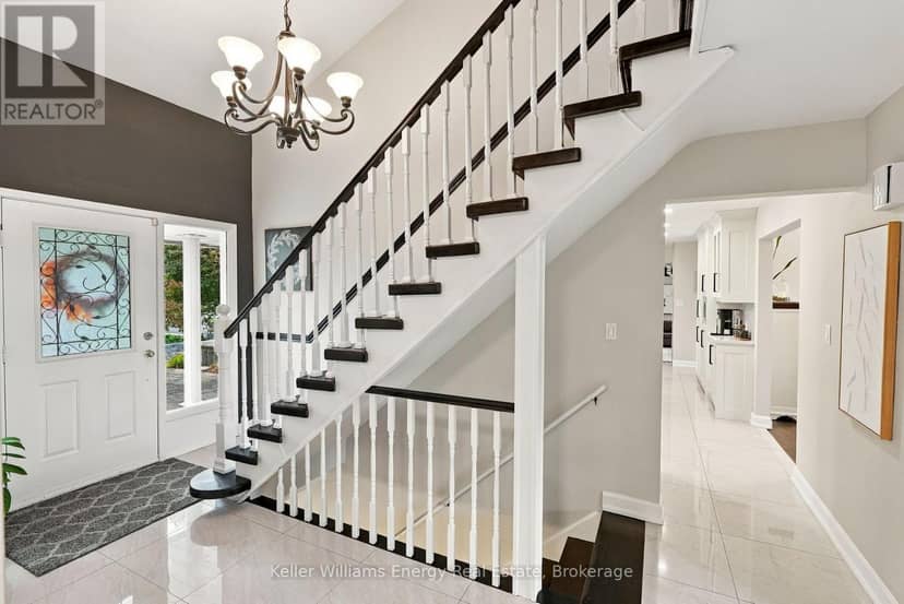 950 Swiss Heights, Oshawa, photo 6