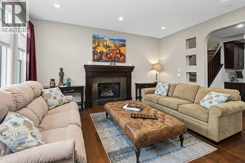 371 Evanspark Gardens NW — photo 11 of 40