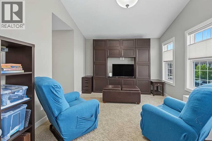 371 Evanspark Gardens NW — photo 20 of 40