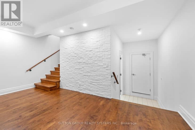 102 - 2095 Lake Shore Boulevard W — photo 25 of 30