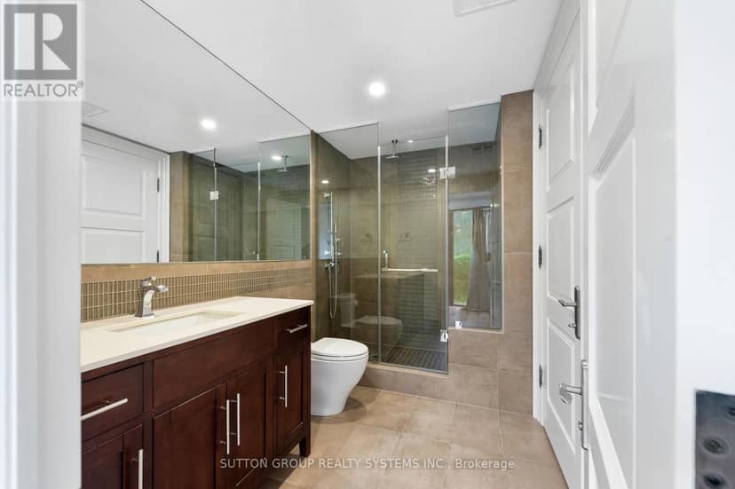 102 - 2095 Lake Shore Boulevard W — photo 20 of 30