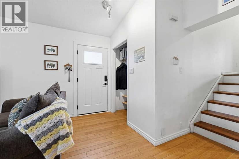 123 Metcalf Avenue — photo 9 of 31