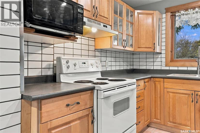 401 2nd STREET E, Langham, photo 5