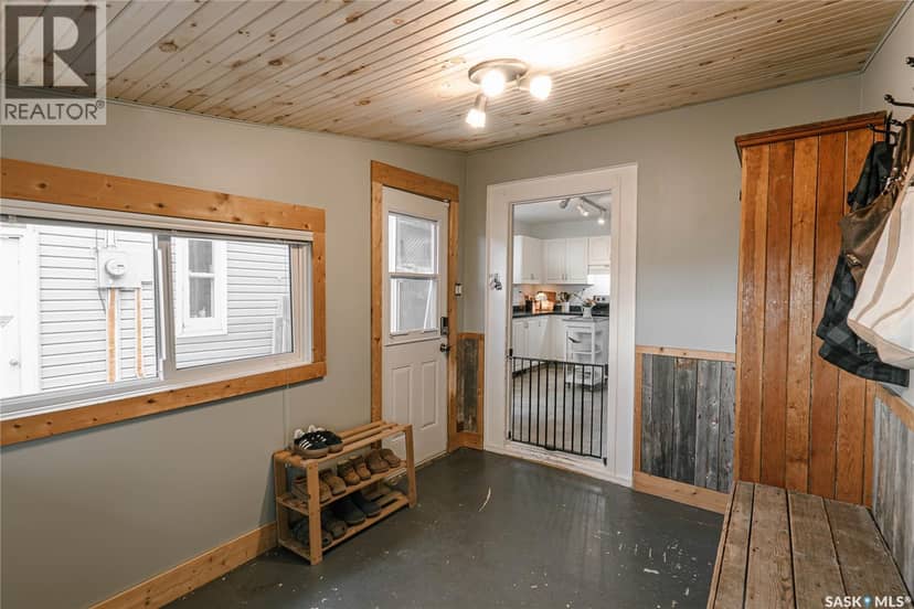 408 25th STREET W — photo 28 of 40