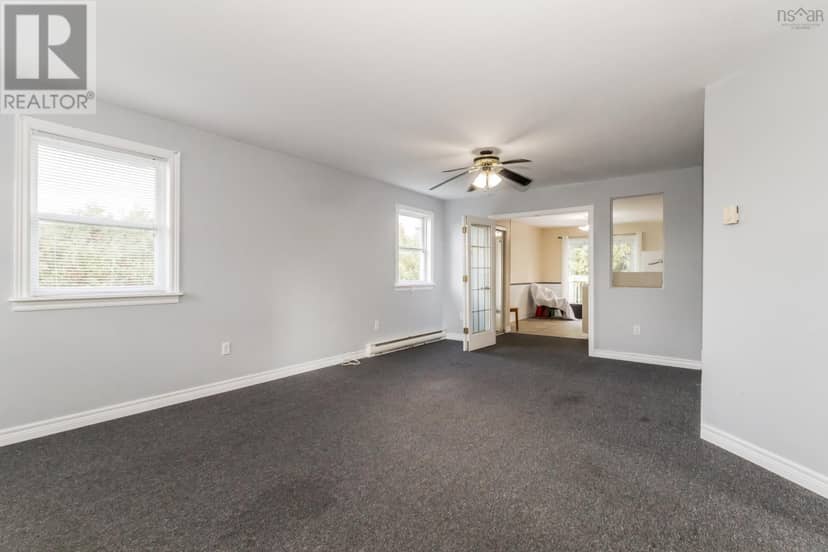 11 Robie Tufts Drive — photo 10 of 33