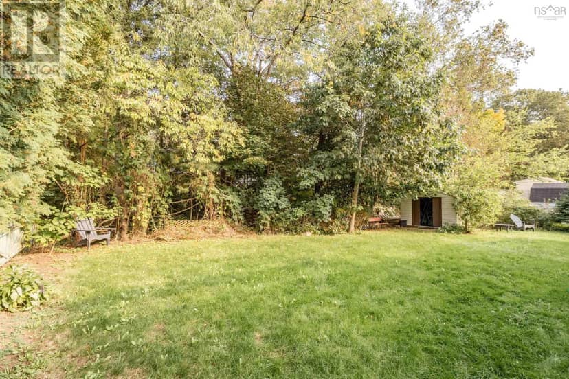 11 Robie Tufts Drive — photo 30 of 33