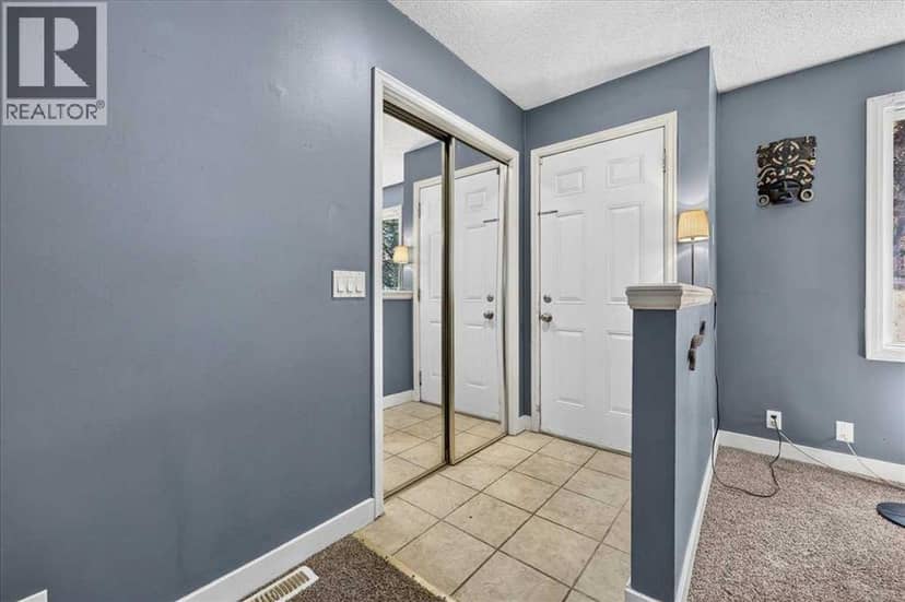 136 Templeview Place NE, Calgary, photo 4