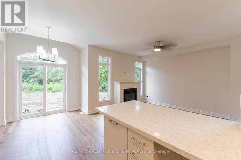 33 Coldbrook Drive — photo 14 of 28