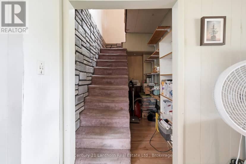 1504 Vanderwater Road — photo 21 of 40