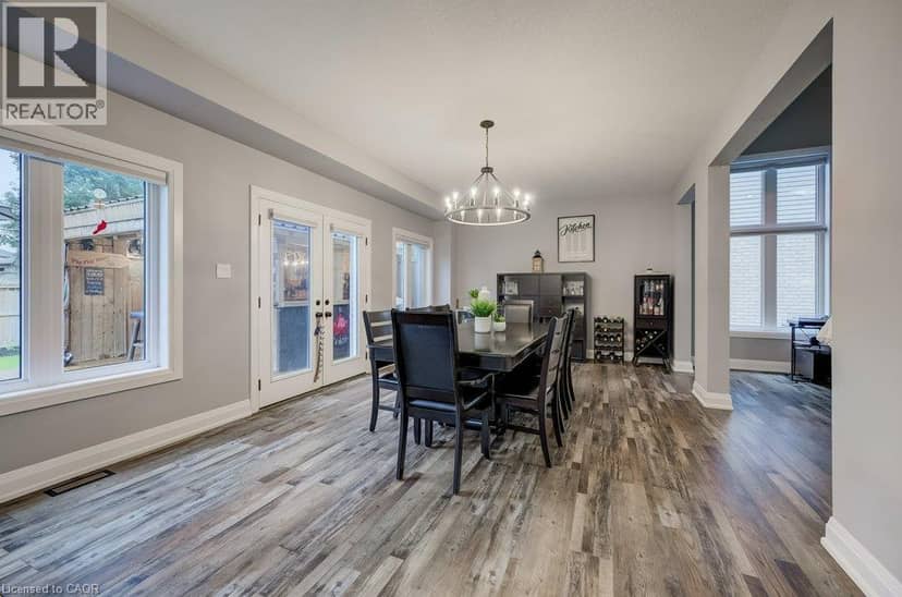 53 MARRIOTT Place — photo 8 of 40