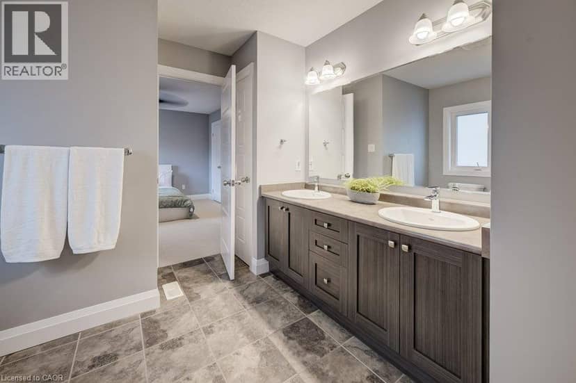 53 MARRIOTT Place — photo 27 of 40