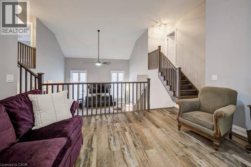 53 MARRIOTT Place — photo 17 of 40