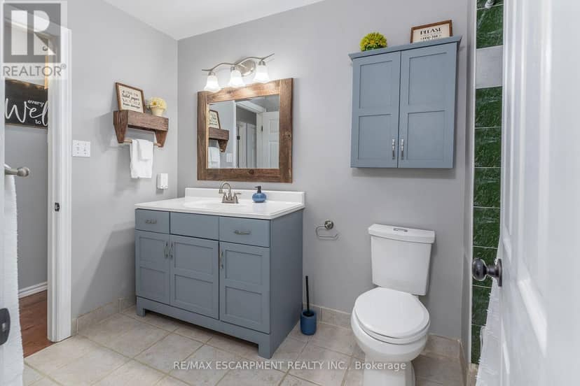 6 Stuart Street — photo 18 of 34