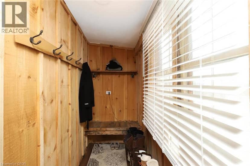 1 JOHN Avenue — photo 29 of 40