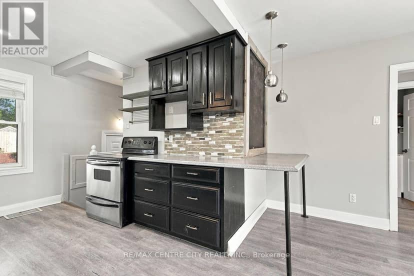 22 Graydon Street — photo 15 of 40