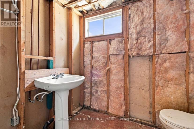 22 Graydon Street — photo 31 of 40