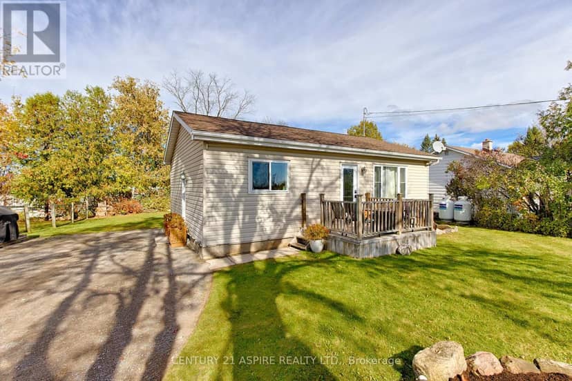 106 Forest Lea Road, Laurentian Valley, photo 2