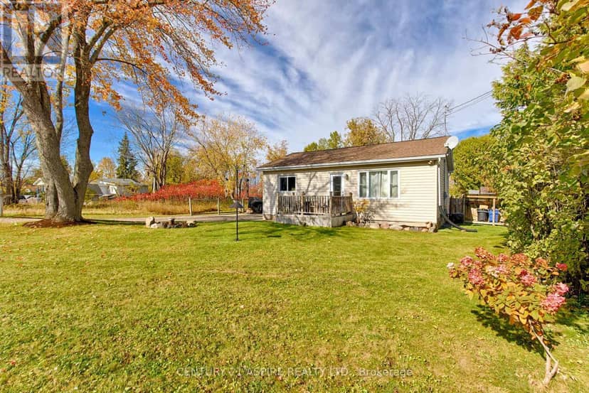 106 Forest Lea Road, Laurentian Valley, photo 3