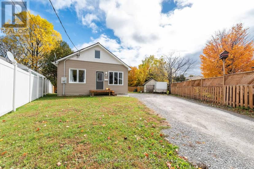 A - 465A Francis Street, Pembroke