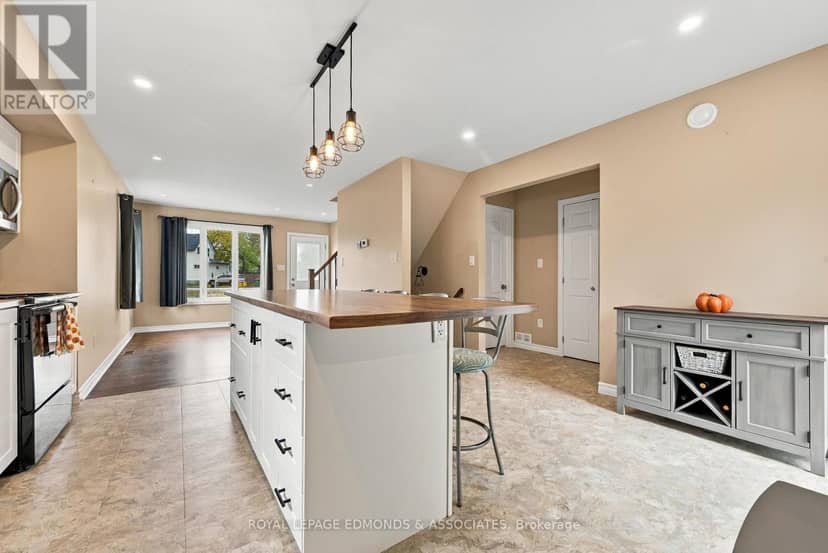 A - 465A Francis Street, Pembroke, photo 7