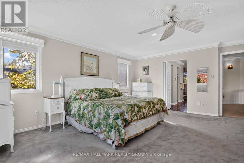 20 Halldorson Crescent — photo 28 of 40