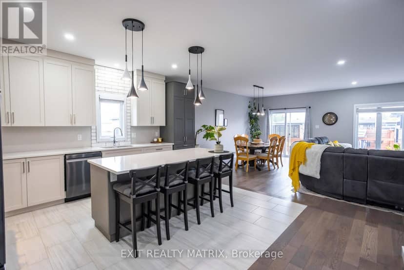 203 Filion Street — photo 10 of 40