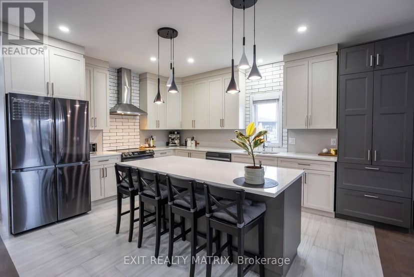 203 Filion Street — photo 11 of 40