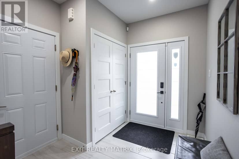 203 Filion Street, Russell, photo 5