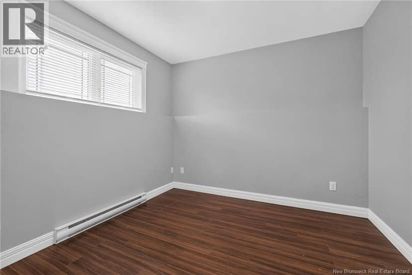 84 Jeannette — photo 29 of 33