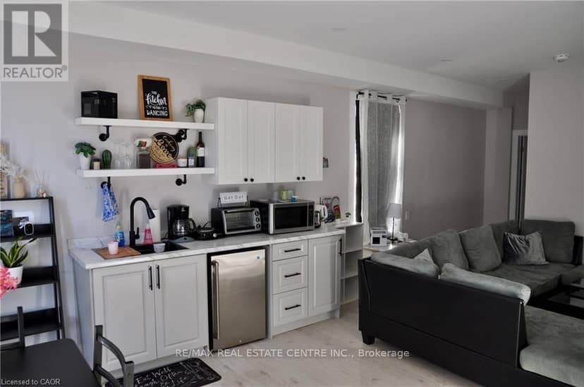 119 Ottawa Street N, Hamilton, photo 6