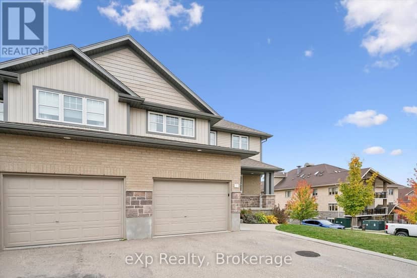 41 Stumpf Street, Centre Wellington, photo 2