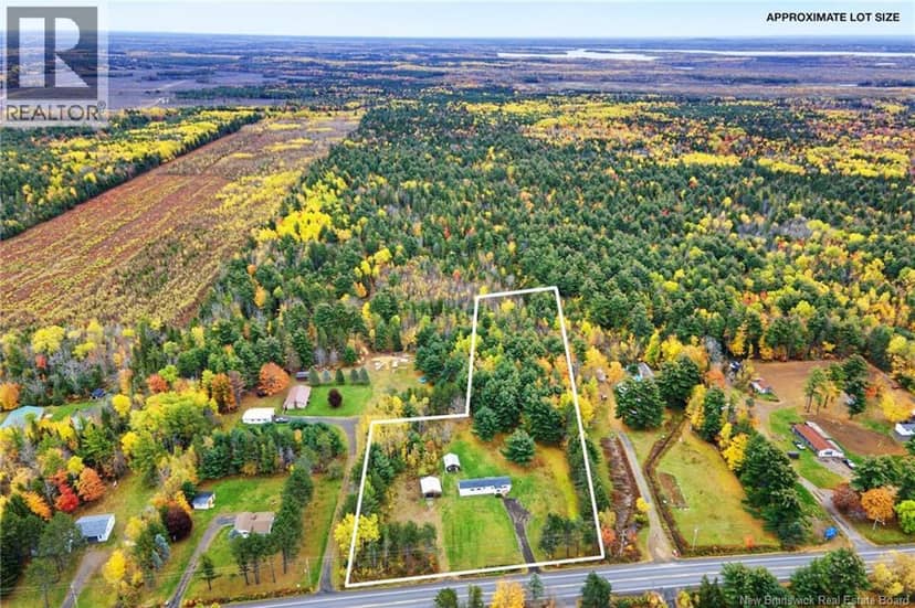 1480 Pleasant Drive, Minto, photo 4