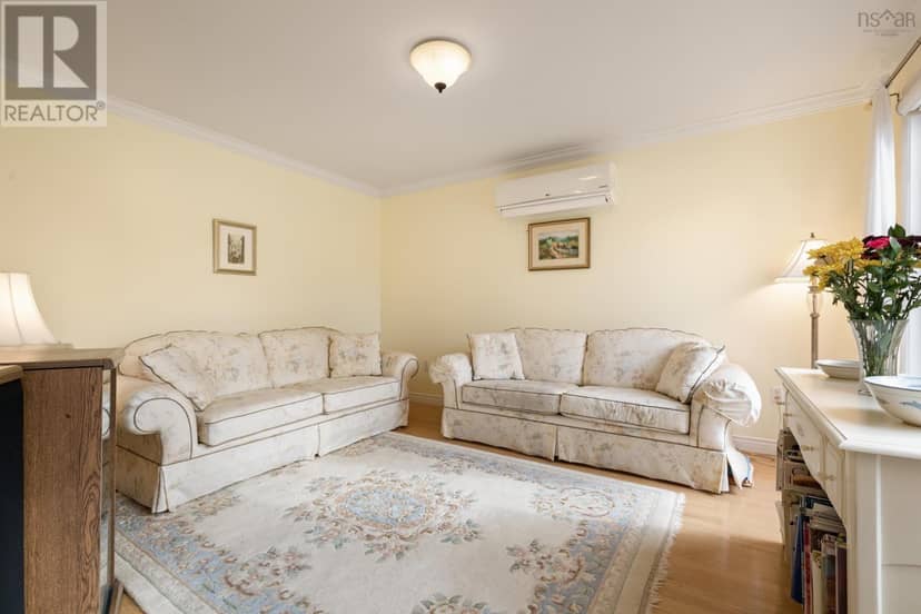 5 Clipper Court, Bedford, photo 6